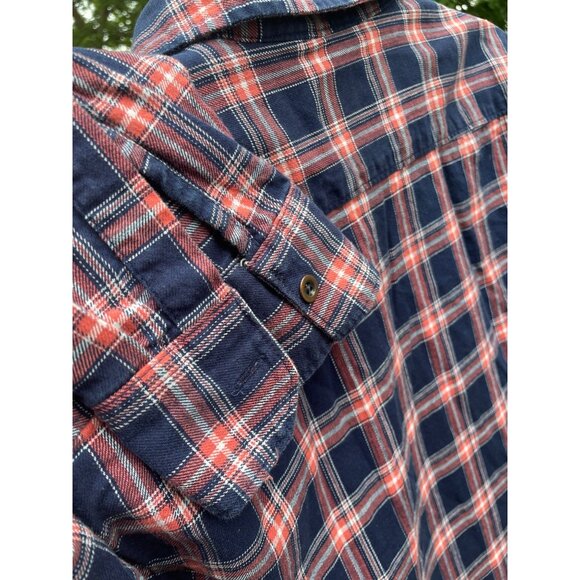 Wrangler Mens XL Red & Blue Plaid Button-Up Shirt With Dual Chest Pockets - Picture 3 of 8